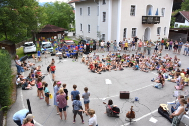 Endlich wieder Treppenhaussingen